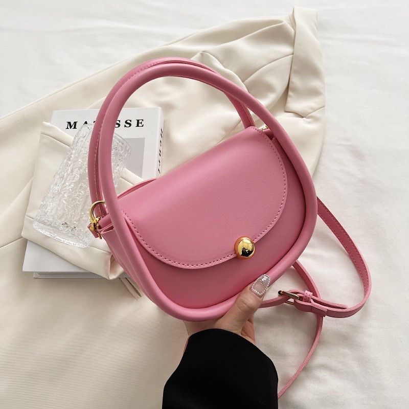 Crossbody Rounded Bag